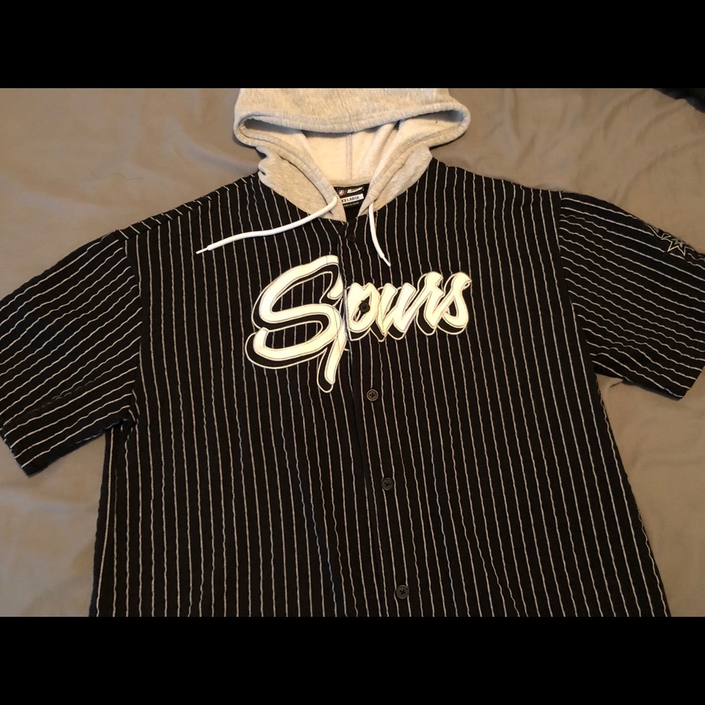 Spurs Button-Up Hoodie